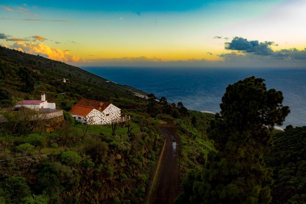 "Villa Servanda " - Relax, Nature, Wide Views Of The Sea And A Starry Sky Puntagorda  Exterior photo